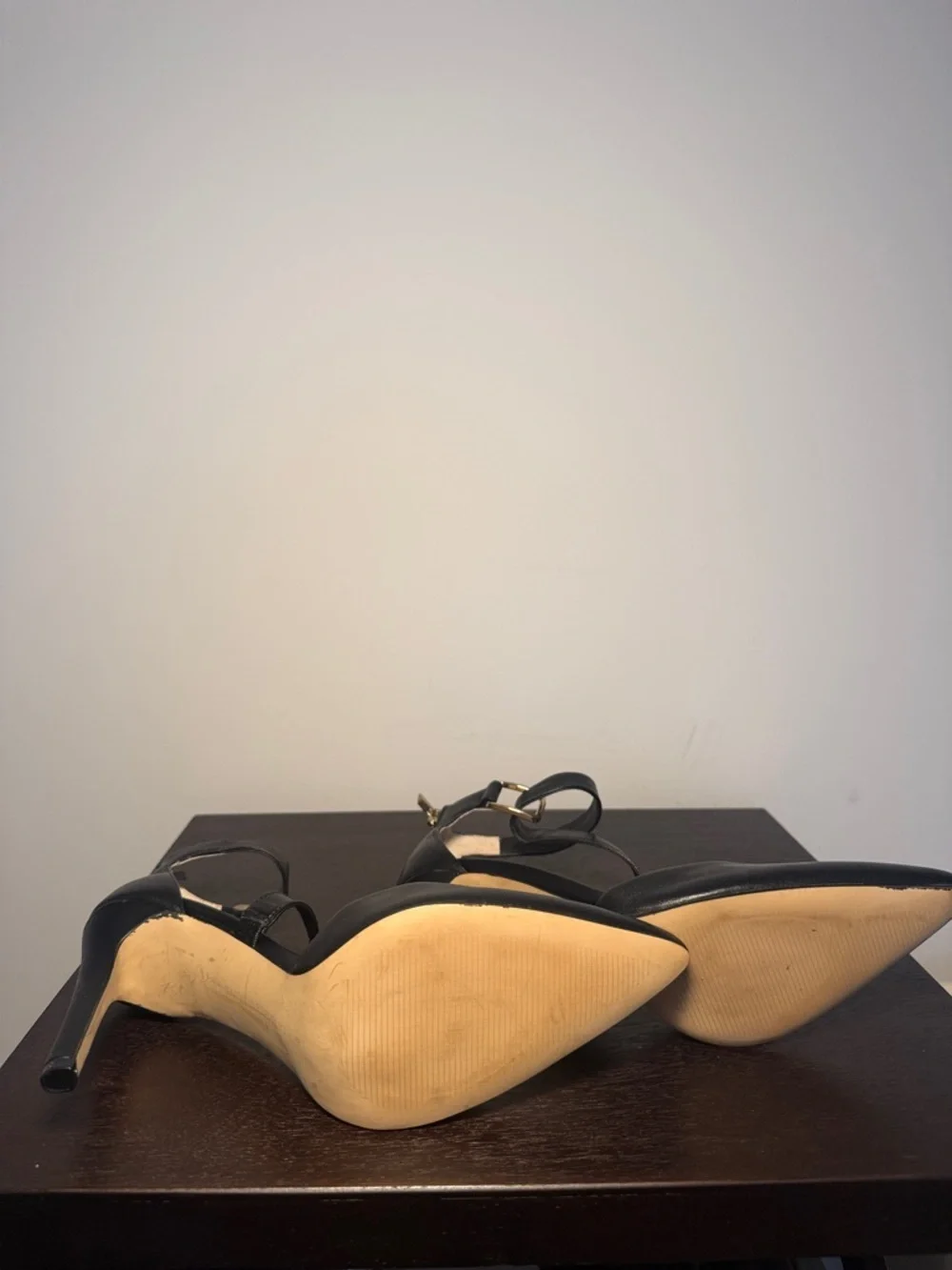 Banana Republic Women’s Black Strappy High Heel Pumps Size 9 Dress Shoes - Picture 4 of 6